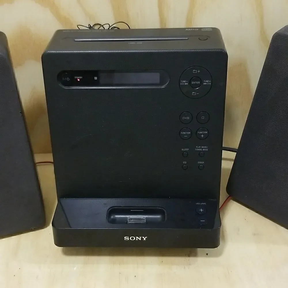 SONY CD Receiver Model HCD-LX201 With Speakers *NO Remote* - Works Great